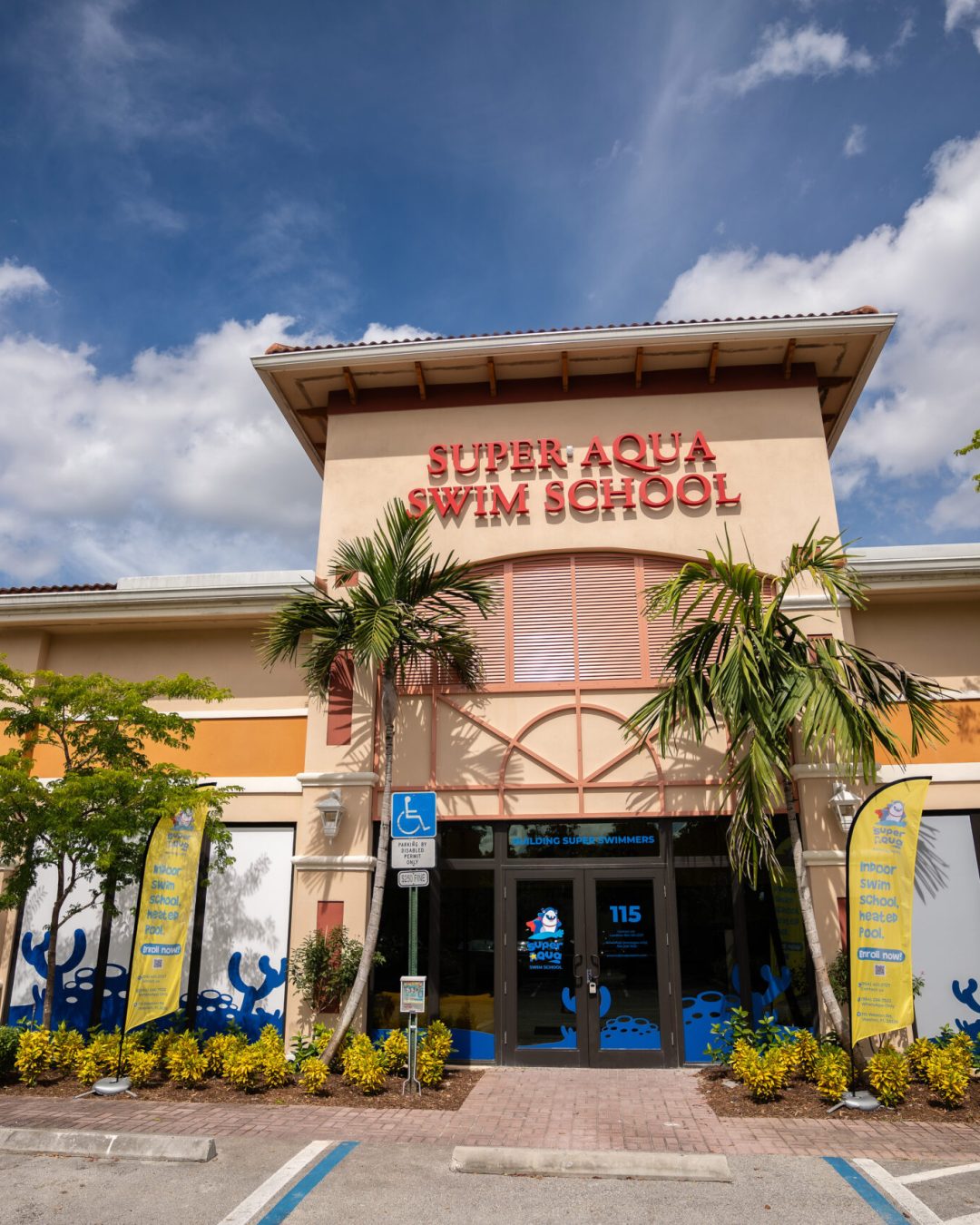 Super Aqua's main facade